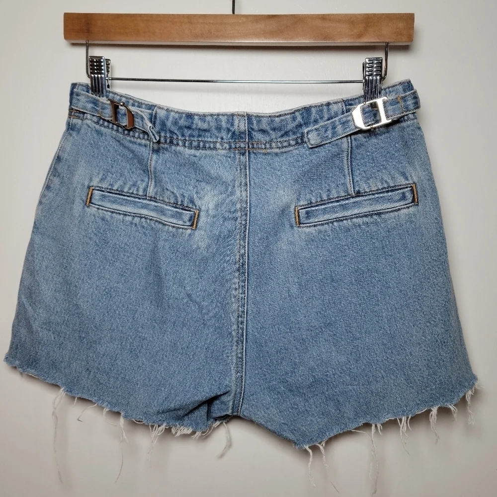 Vintage Levi's 2002 Adjustable Denim Shorts | 100% Cotton | Y2K Levi's | 8